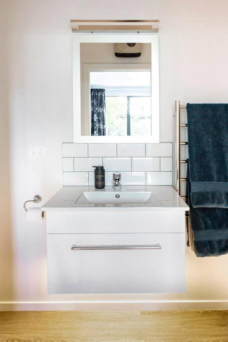 Cosy Coudret Flat Apartment Cromwell Luaran gambar